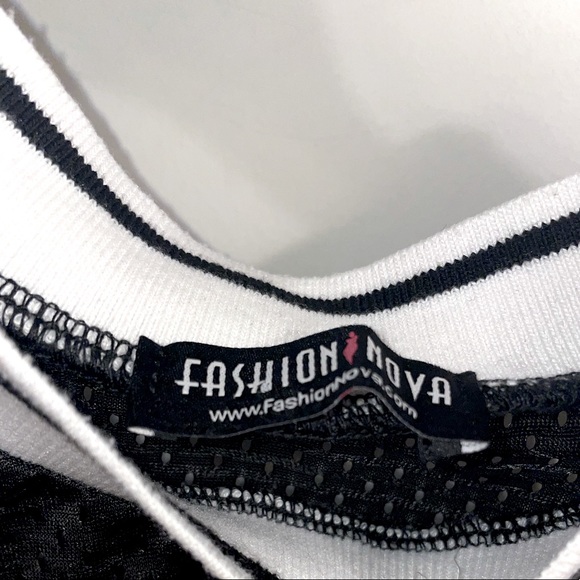 FASHION NOVA TOP - Picture 2 of 2